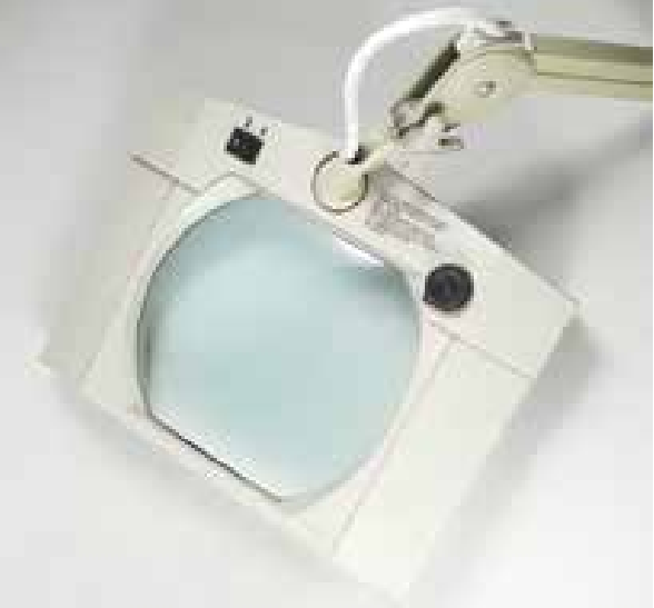 steris ims spectrum magnifier ذره بین چراغدار پایه دار بازرسی ابزار بخش استریل مرکزی CSR CSSD
